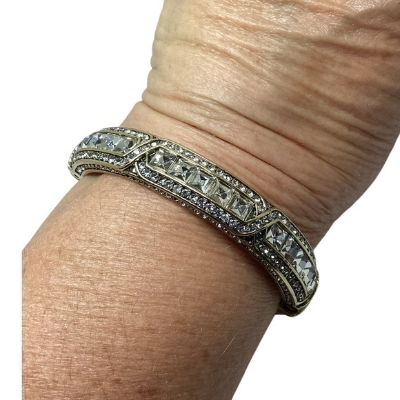 Heidi Daus Jewelry - Heidi Daus Swarovski crystal bracelet Size Large